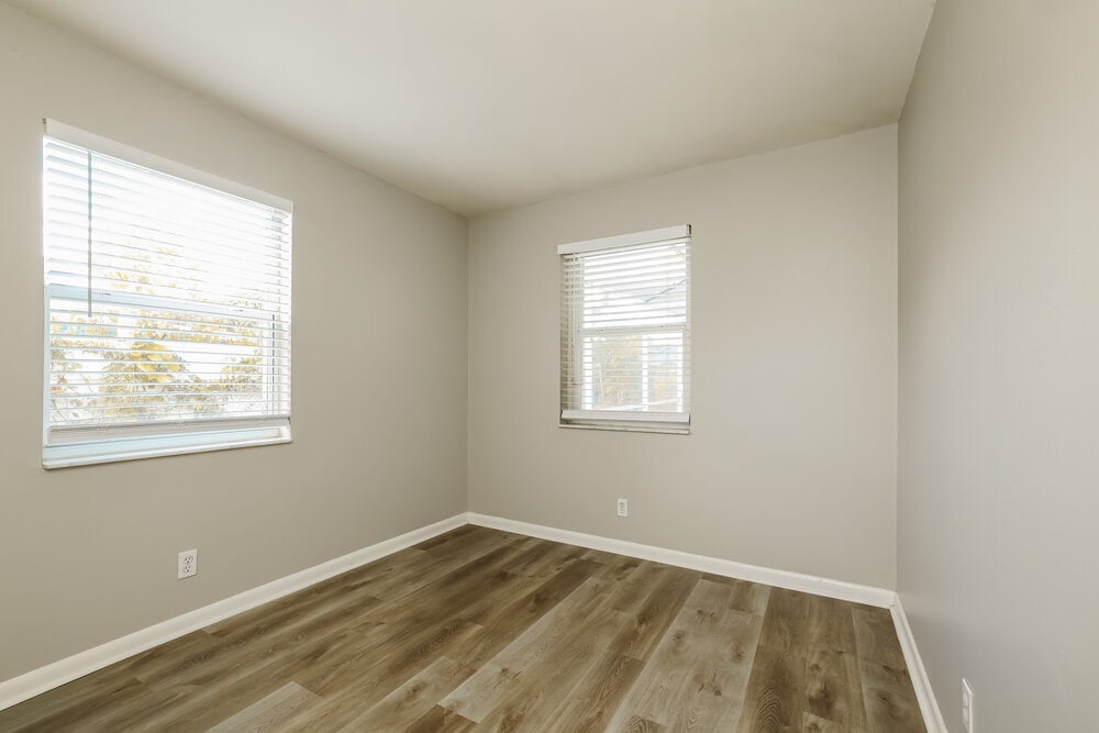 Building Photo - 295 Cherry St