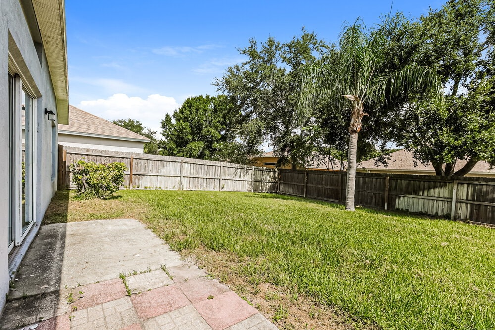 Building Photo - 10428 Hunters Haven Blvd