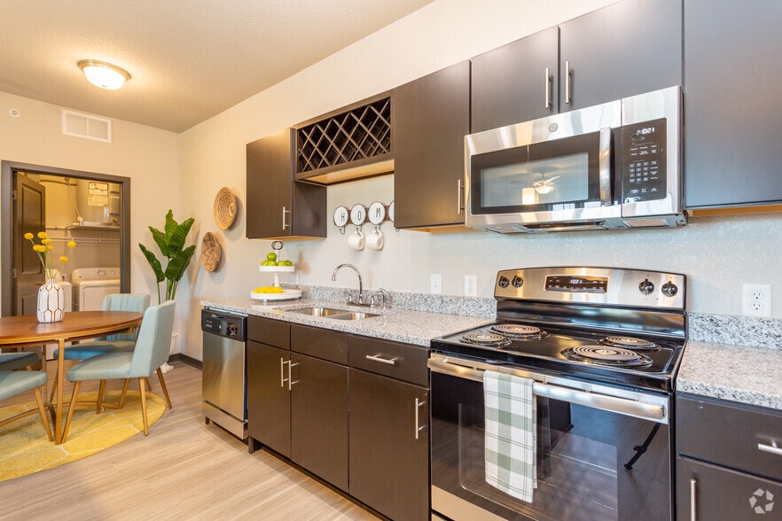 SPRINGS AT THE RESERVE 5700 Wilson Ave Wyoming MI 49418 Apartment