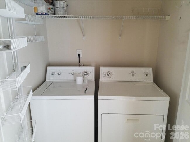 Building Photo - 11355 Deer Ridge Ln