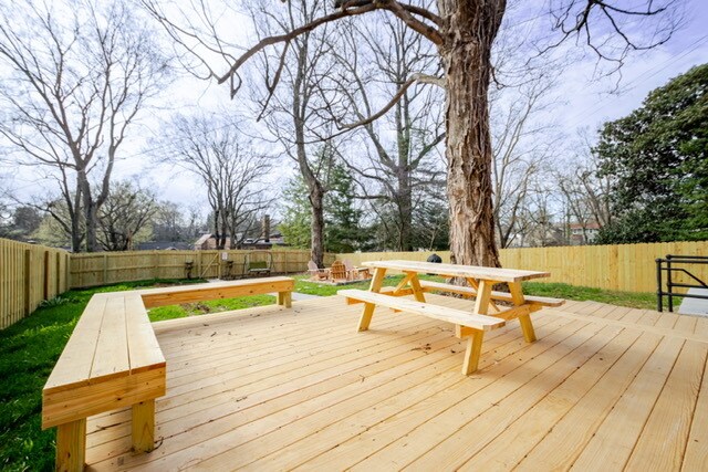 Building Photo - 2124 Maryland Ave