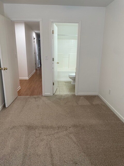 Building Photo - "Charming 2-Bed, 2-Bath Townhouse in Ft Walton Beach!"