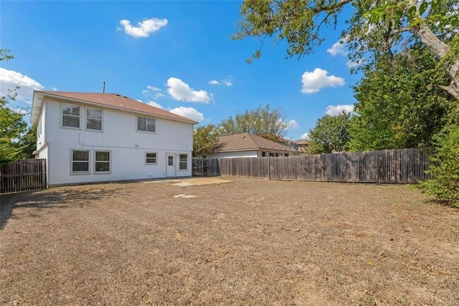 Building Photo - 113 Matthew Dr