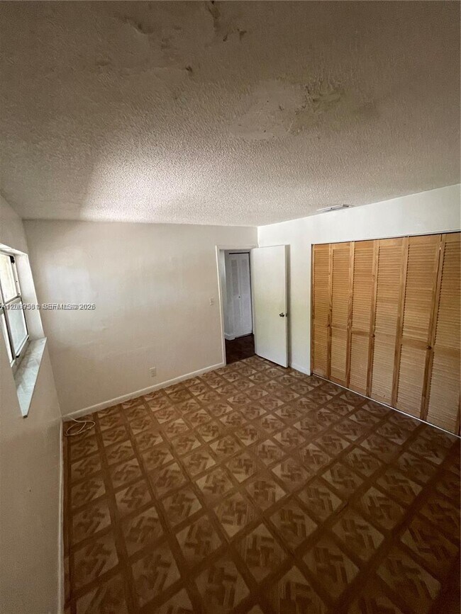 Building Photo - 3677 Florida Ave
