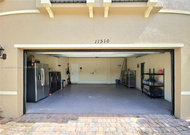 Building Photo - 11510 SW 238th Terrace