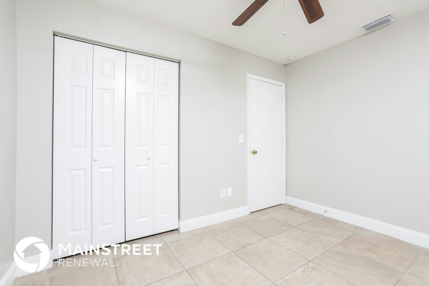 Building Photo - 25916 Eufaula Way