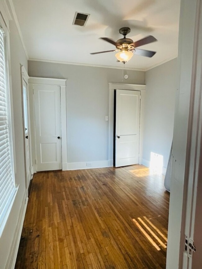 Building Photo - 2 bed, 2 bath in Midtown Memphis near Rhod...