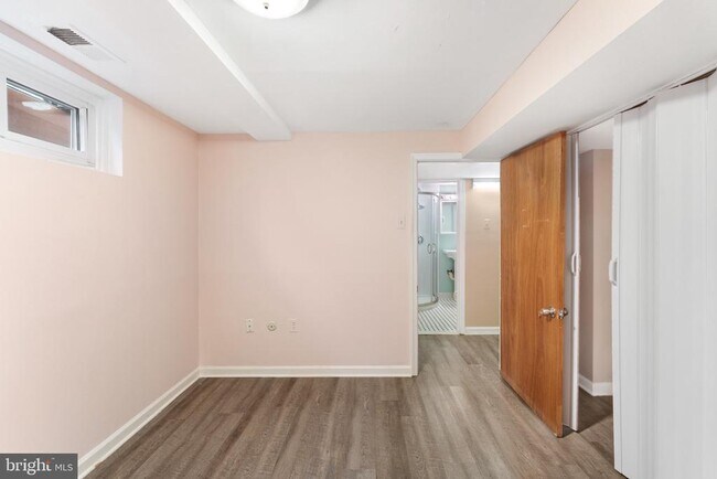 Building Photo - 4763 1st St N