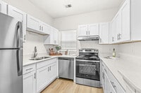 Building Photo - Buffalo Creek Apartments