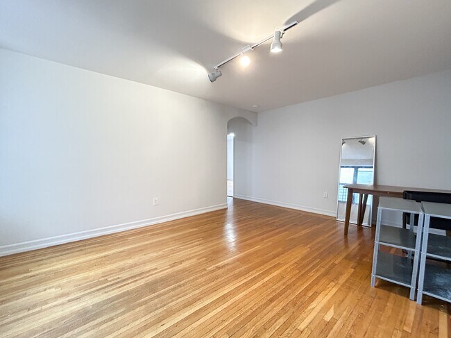 Floorplan - 183 Pinehurst Avenue