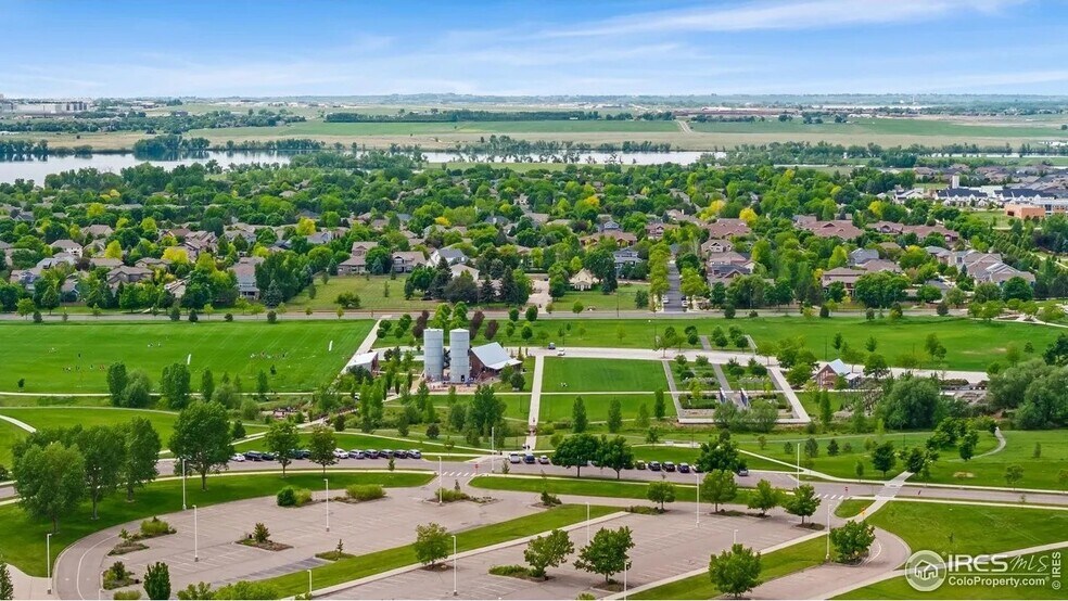 Building Photo - 5020 Cinquefoil Ln