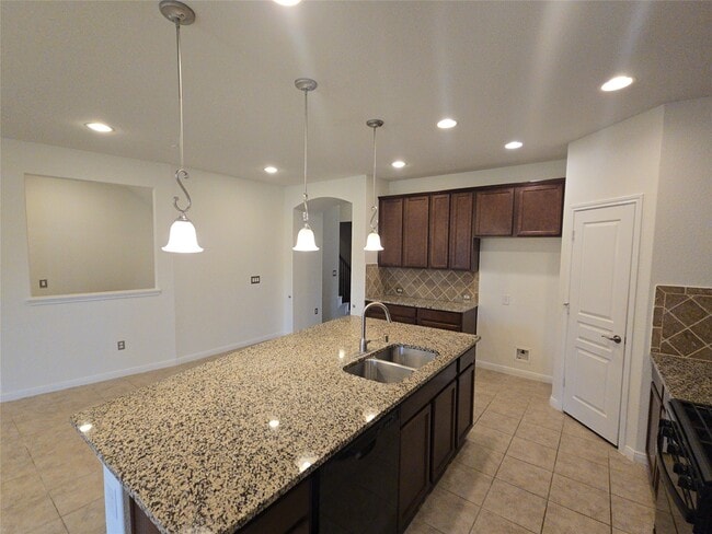 Building Photo - 5206 Gerent Ln