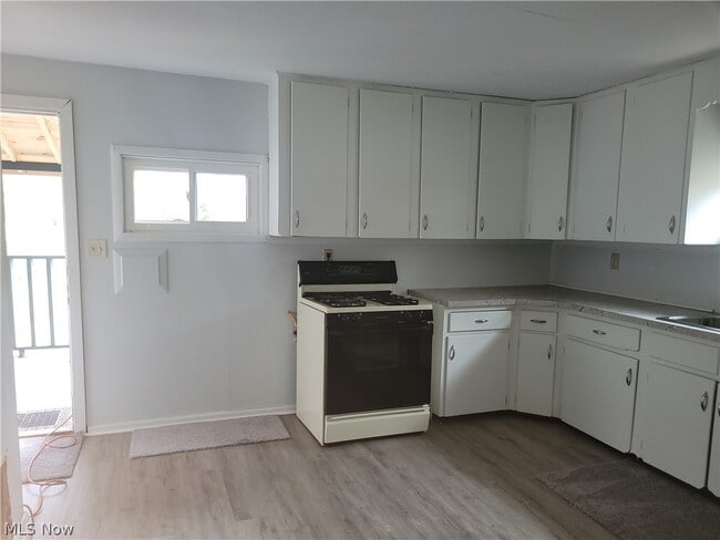 Building Photo - 1237 Overbrook Dr