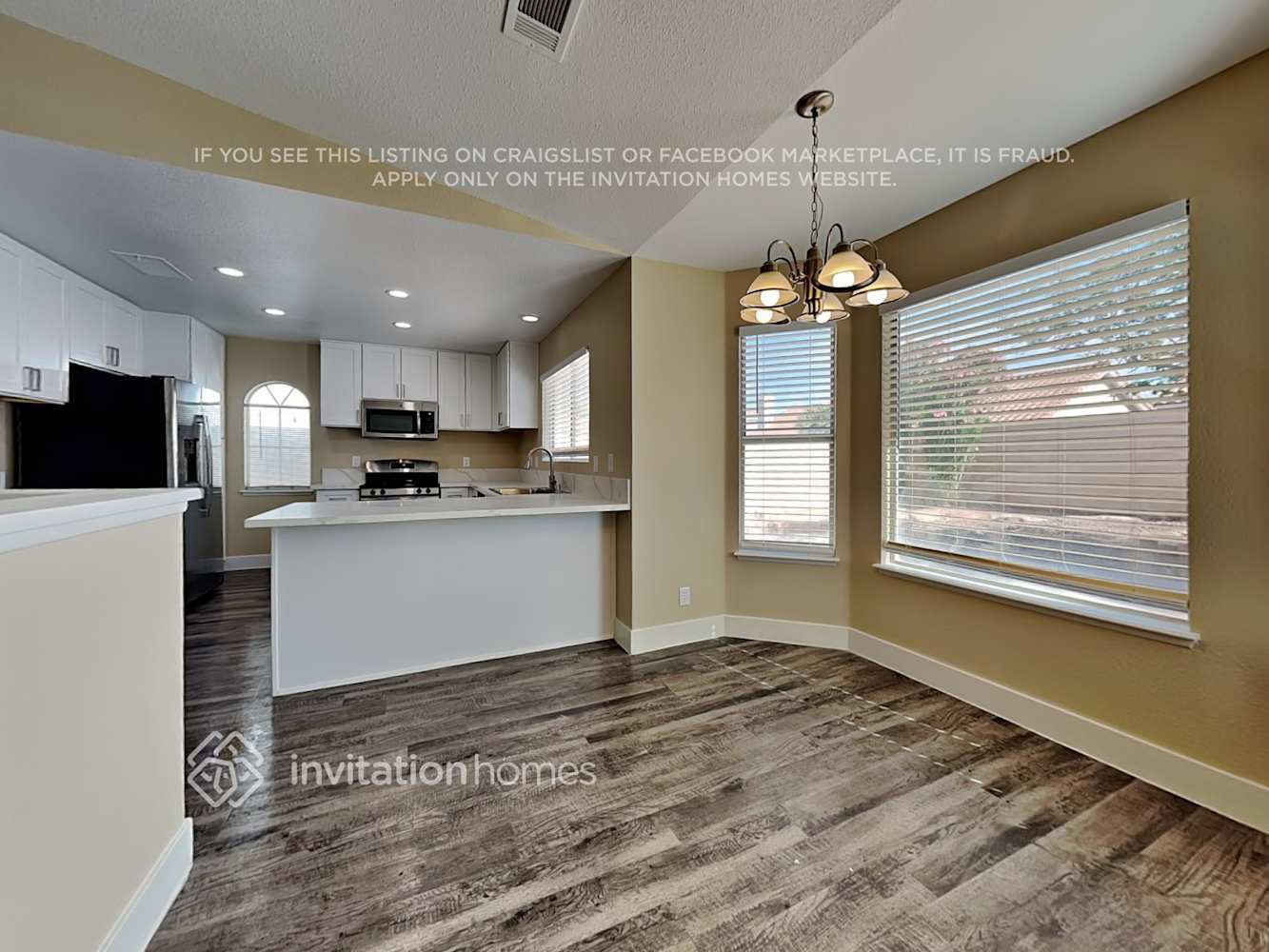 Building Photo - 1223 Little Sidnee Dr