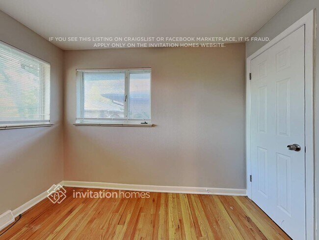 Building Photo - 2032 Ironton St