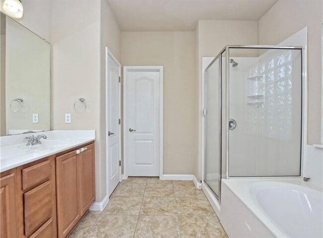 Building Photo - 310 Steer Acres Ct