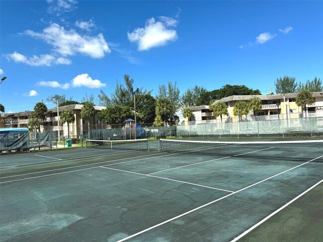 Building Photo - 7400 Miami Lakes Dr