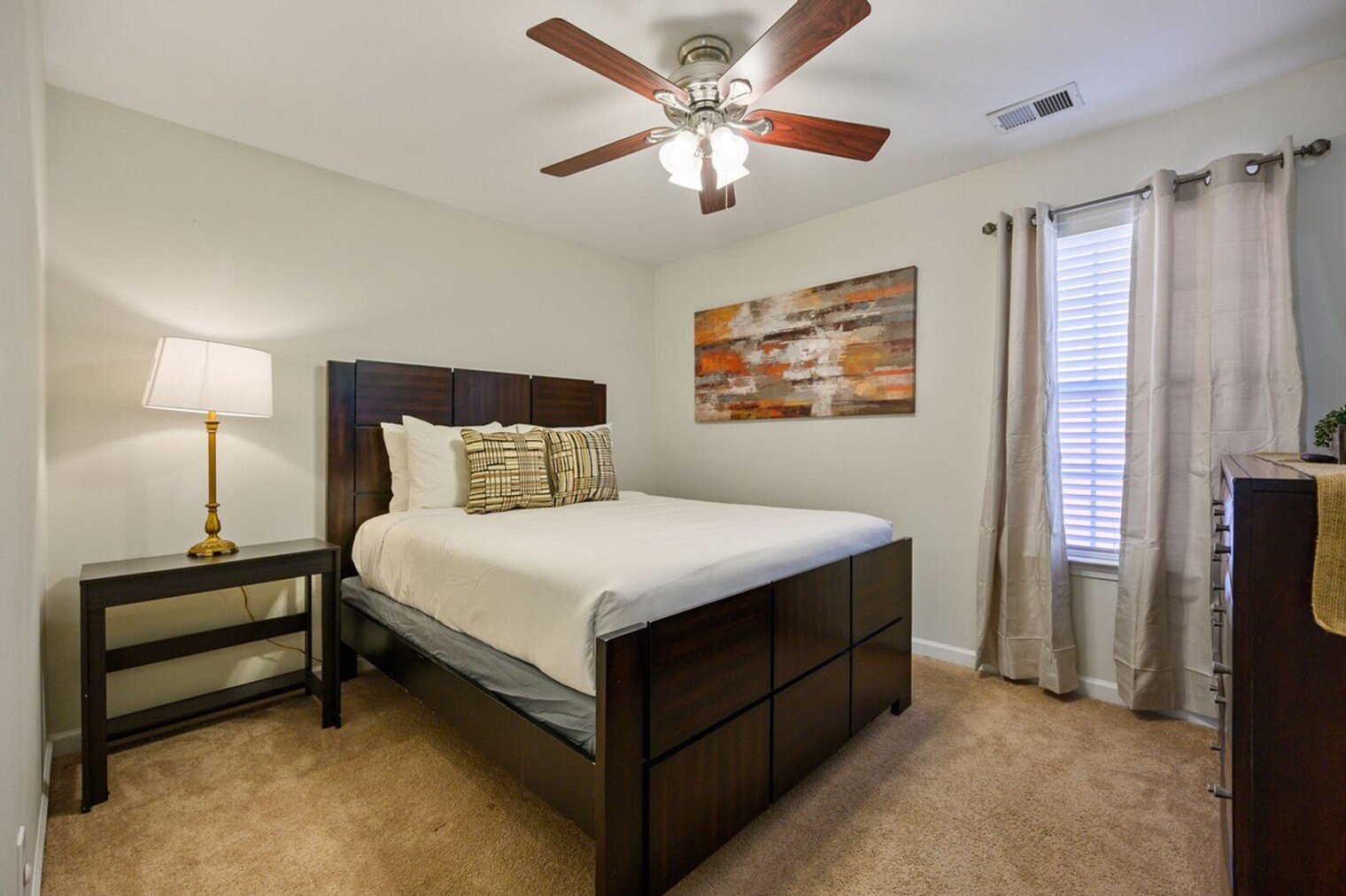 Building Photo - 4620 Liberty Square Dr