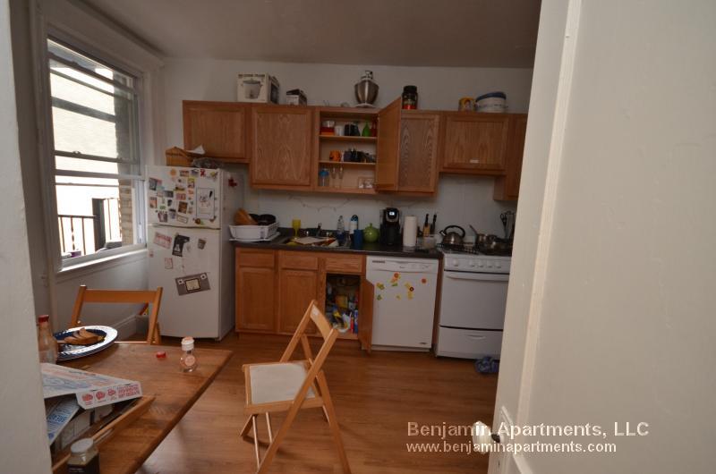 Building Photo - 1634 Commonwealth Ave