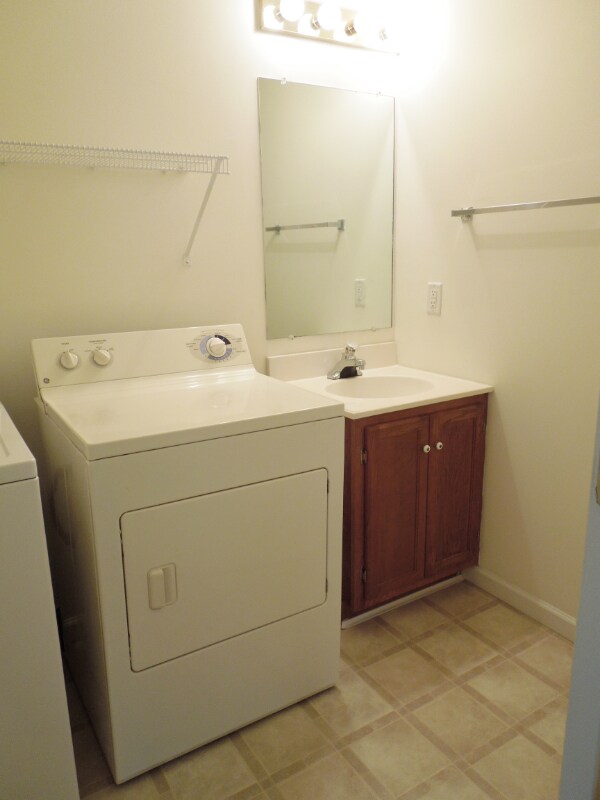 Building Photo - 108 Pleasant Hill Rd