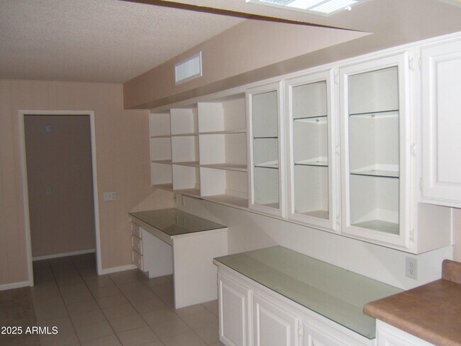 Building Photo - 18002 N 135th Dr