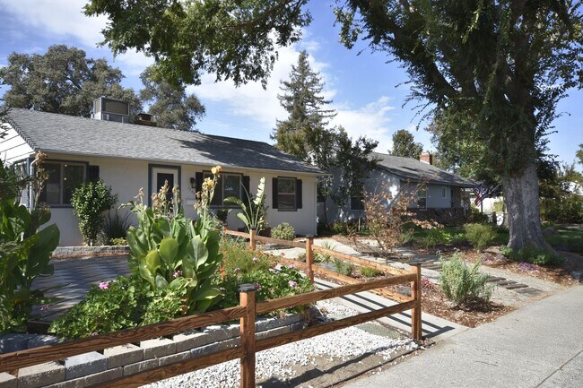 Building Photo - 1544 Maryland Ave