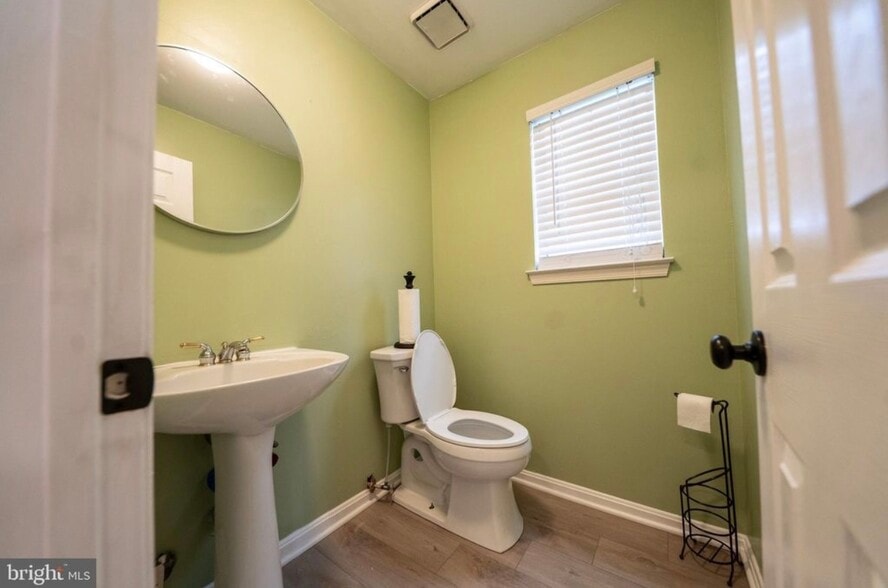 Building Photo - 13909 King Gregory Way