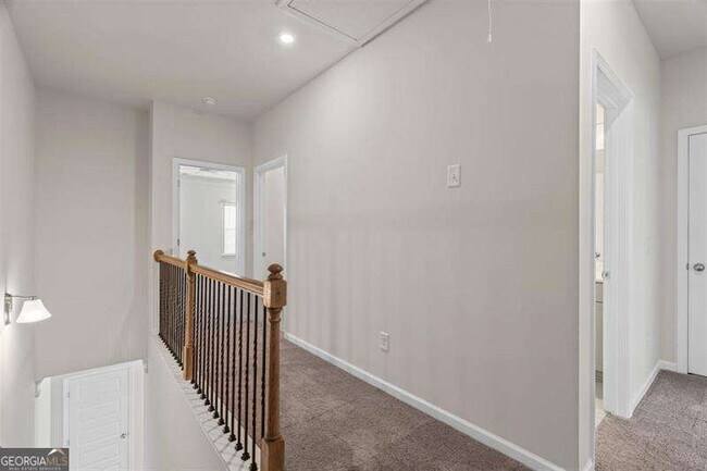 Building Photo - 10 Felton St