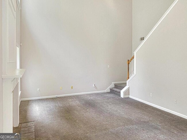 Building Photo - 2550 Plymouth Way