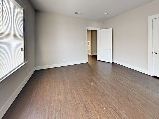 Building Photo - No Application Fees*