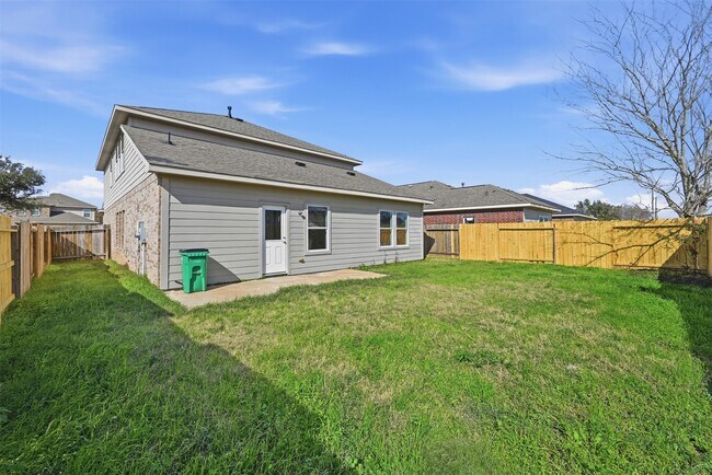 Building Photo - 10922 Woodwind Shadows Dr