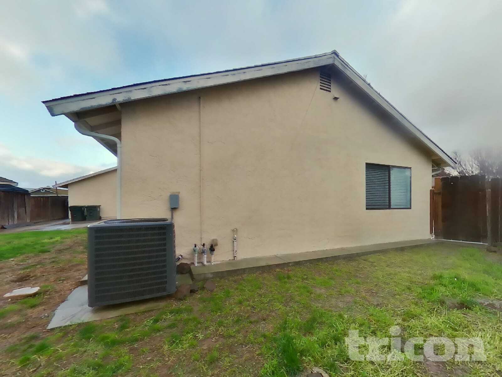 Building Photo - 4401 Montara Dr