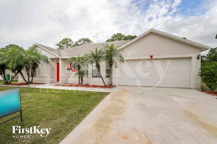 Building Photo - 2998 SW Vittorio St