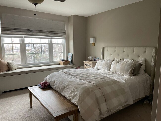 Building Photo - 3212 Toone St