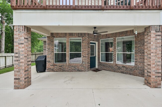 Building Photo - 4770 Jackson Square Dr