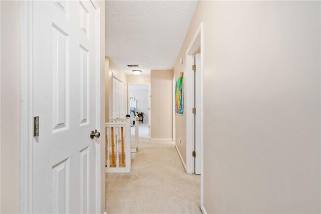 Building Photo - 210 Timber Laurel Ct