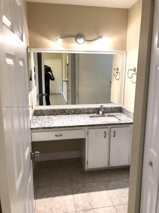 Building Photo - 10717 Cleary Blvd