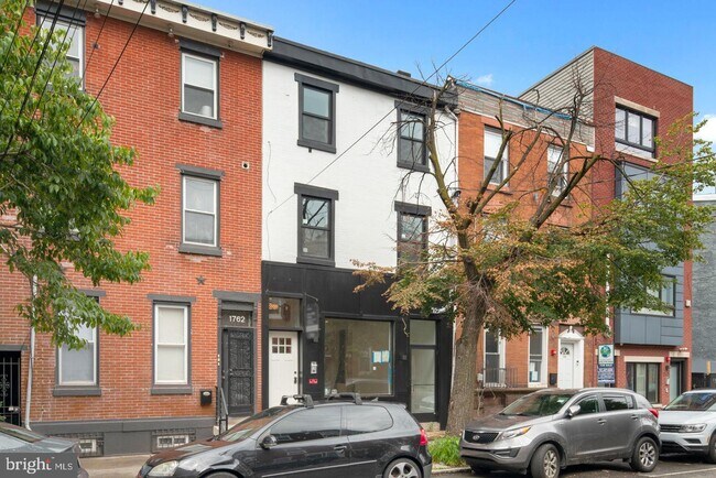 Building Photo - 1764 Frankford Ave