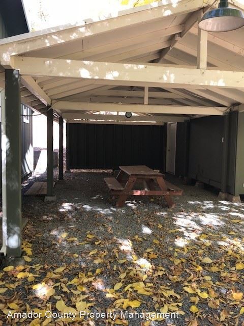 Building Photo - 3 br, 2 bath House - 14245 Pine Grove Volc...