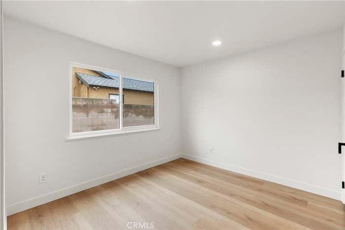 Building Photo - 2875 Myers St