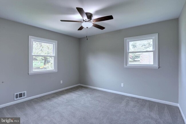 Building Photo - 513 Oak Grove Rd