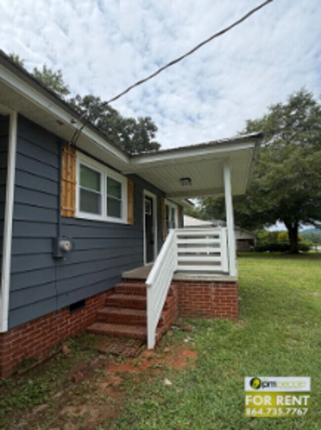 Building Photo - 119 Welborn Cir