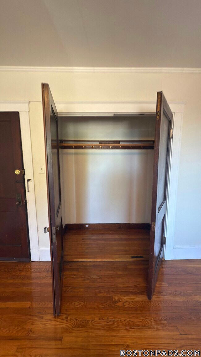 Building Photo - 155 Summer St