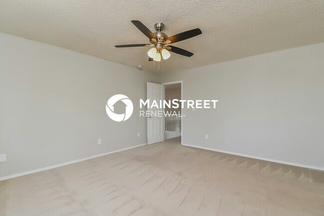 Building Photo - 3 Bedroom Pet-Friendly Home in Colorado Sp...