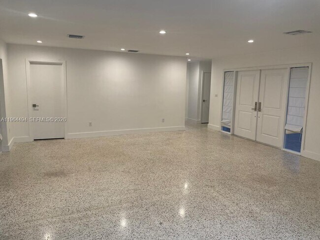 Building Photo - 2837 SW 126th Ave