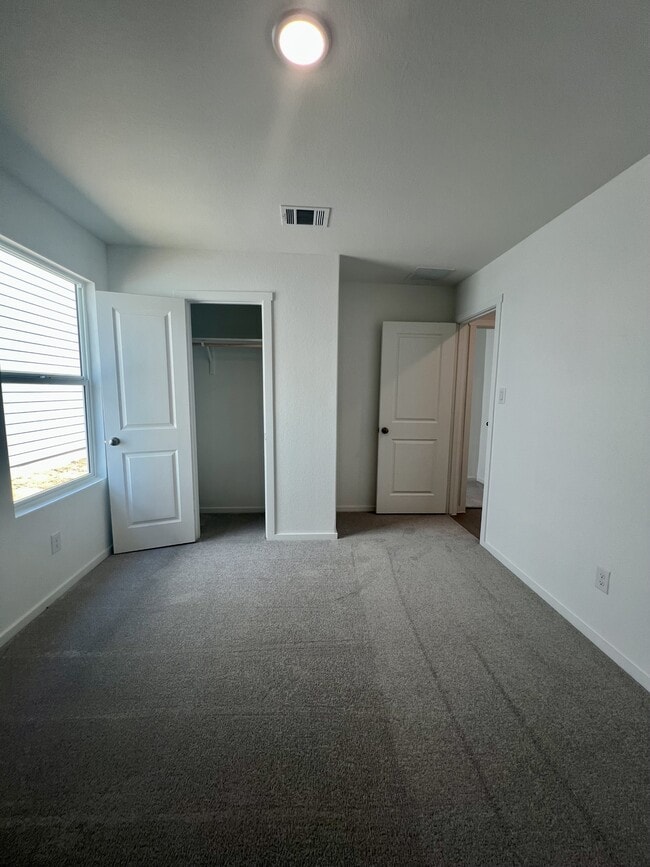 Building Photo - 9183 Trails End