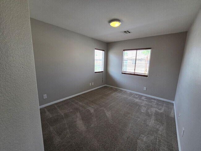 Building Photo - Rhodes Ranch 2 Story Rental