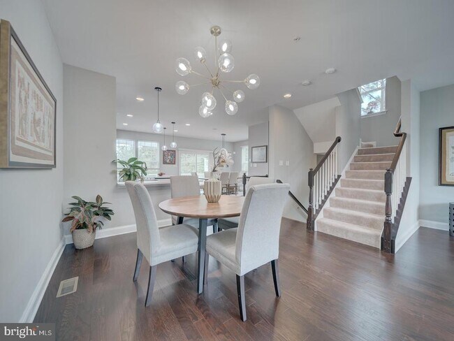 Building Photo - 2805 Medstead Ln