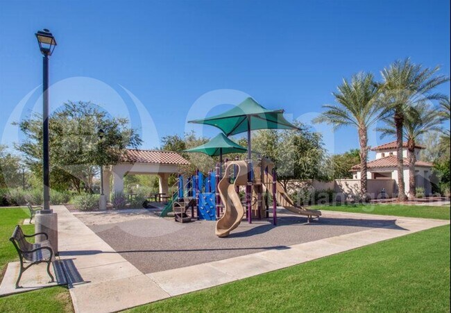 Building Photo - 971 S Brewer Dr