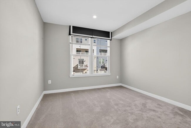 Building Photo - 100 Lawndale Dr